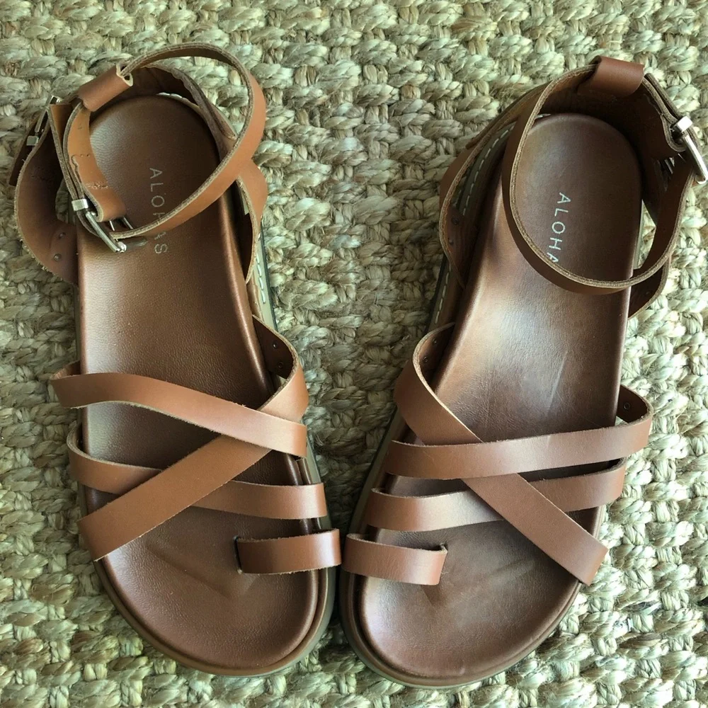 New: Alohas Buckle Up Leather Sandal in Tan. Size 41 - Picture 8 of 16